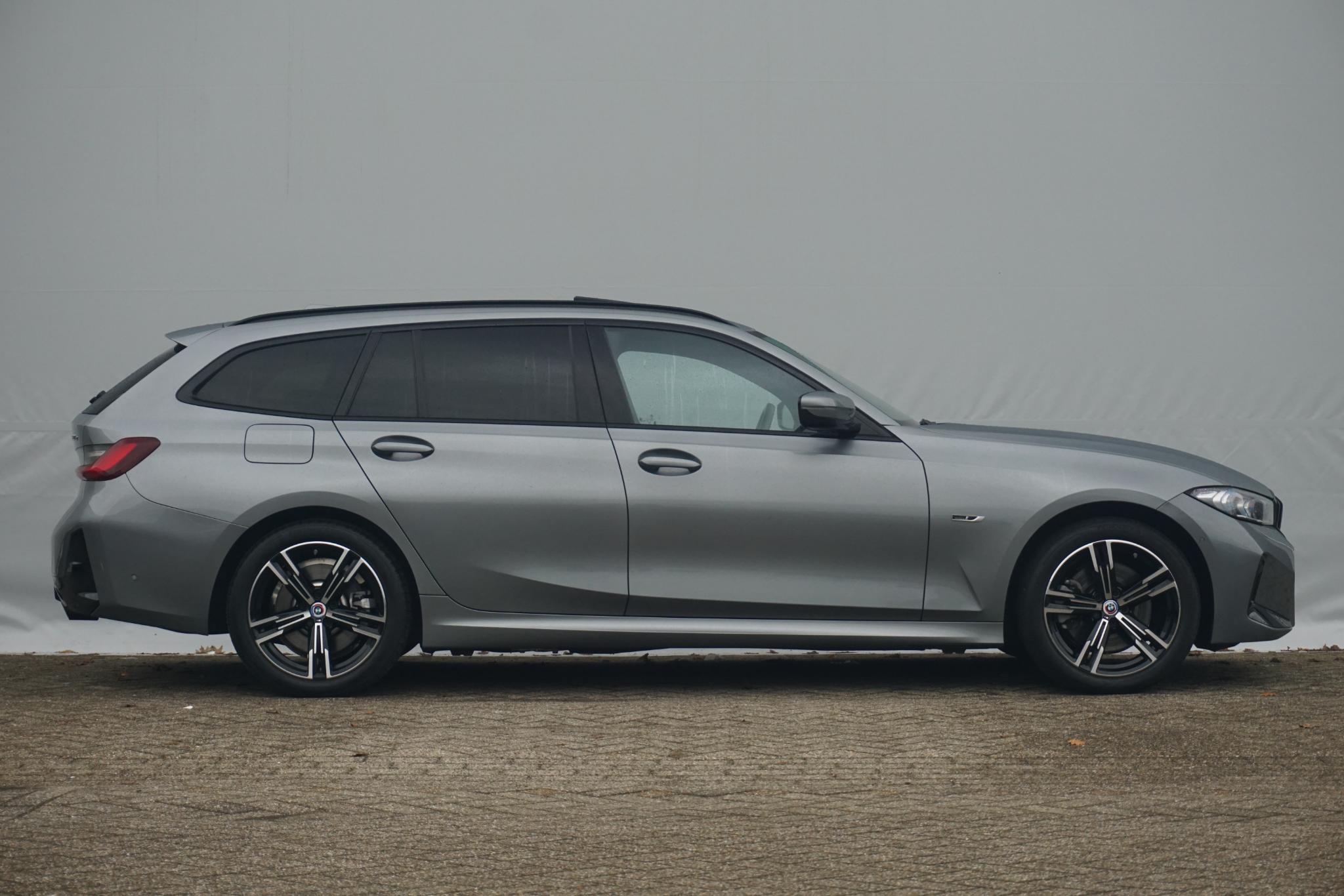 BMW 3-serie Touring 330e xDrive - Afbeelding 4