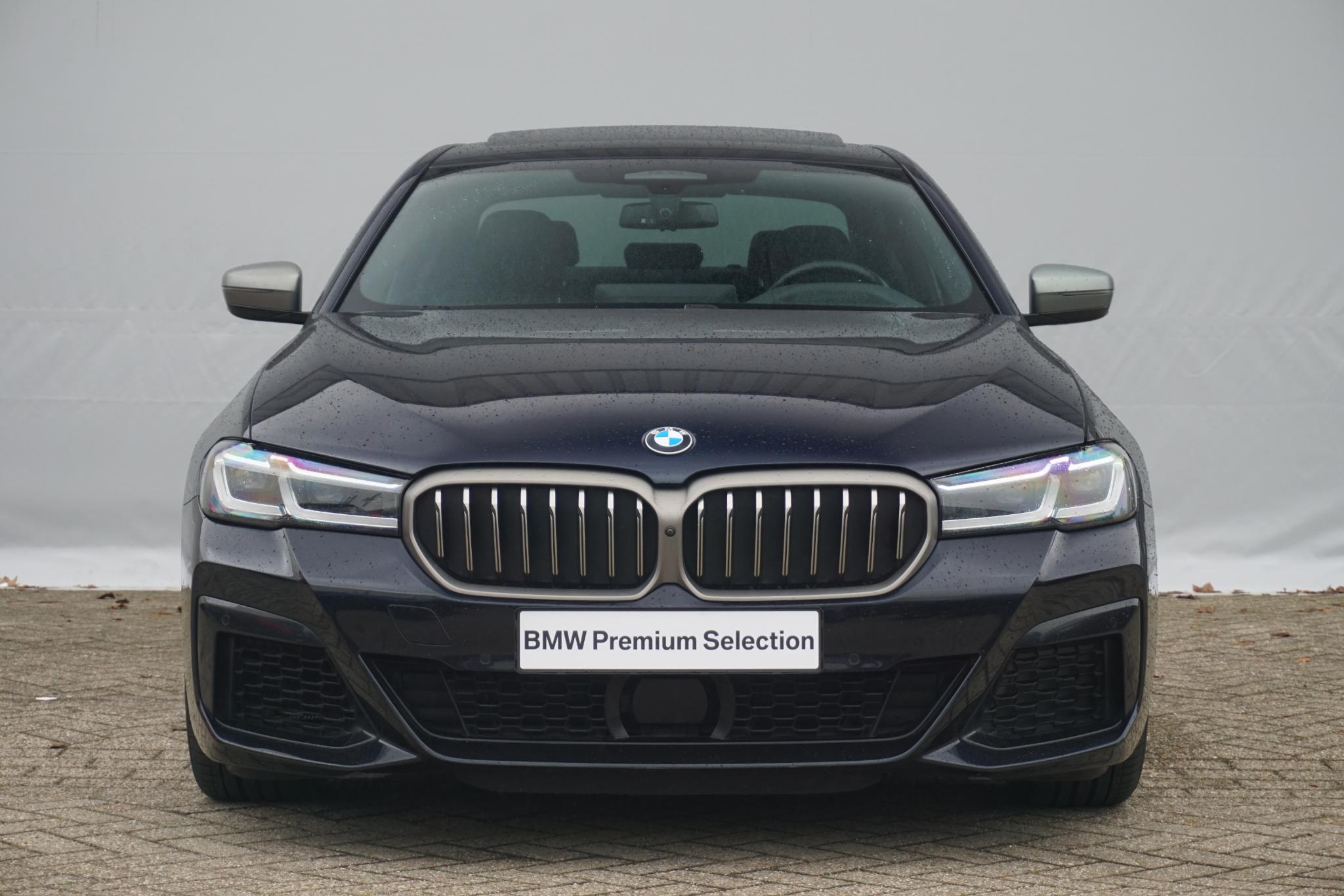 BMW 5 Serie Sedan M550i xDrive - Afbeelding 3