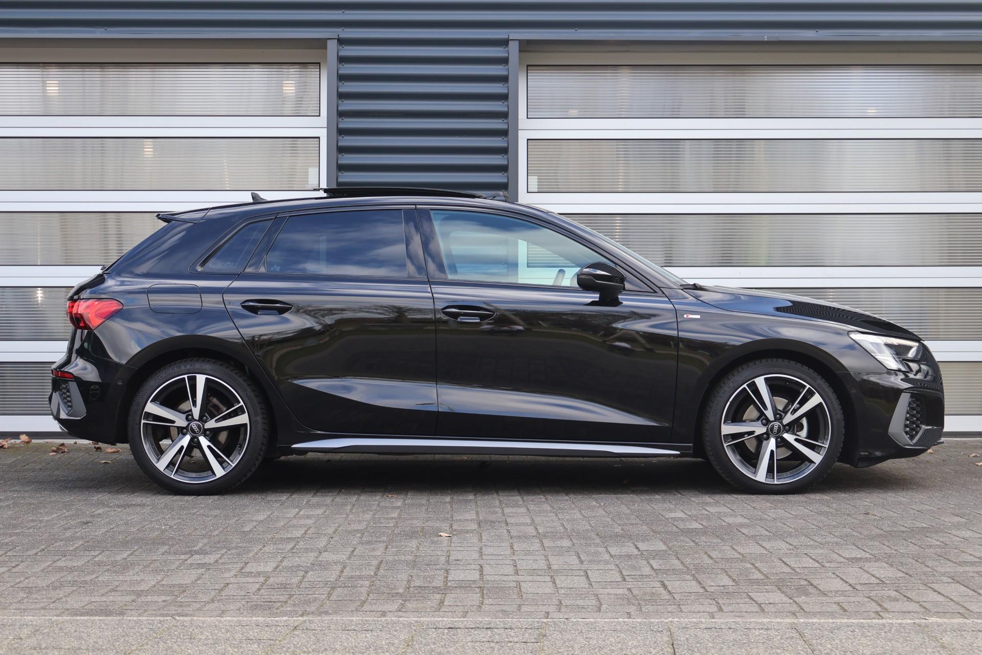 Audi A3 Sportback 30 TFSI 110pk S-tronic S Edition - Afbeelding 3