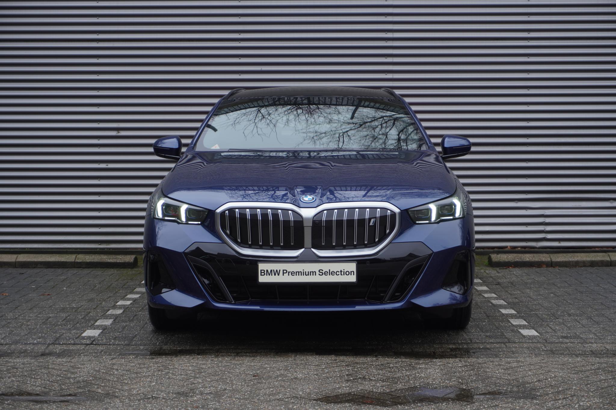 BMW i5 Touring eDrive40 - Afbeelding 2