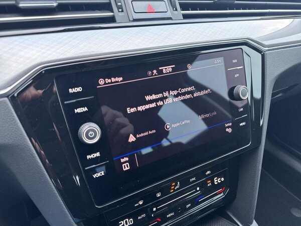 Apple Carplay/Android Auto