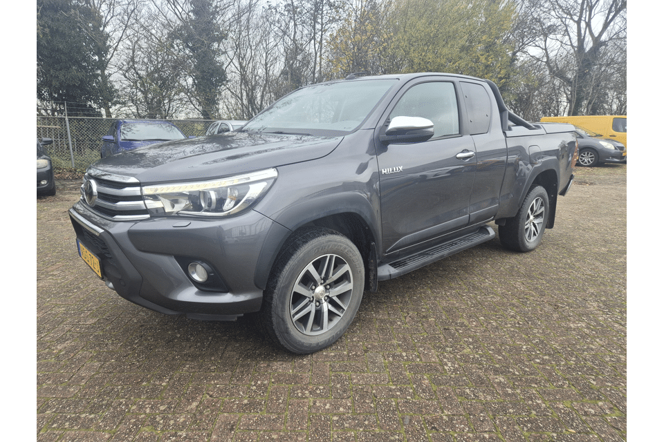 Toyota Hilux 2.4 D-4D-F Xtra Cab Challenger - Afbeelding 1