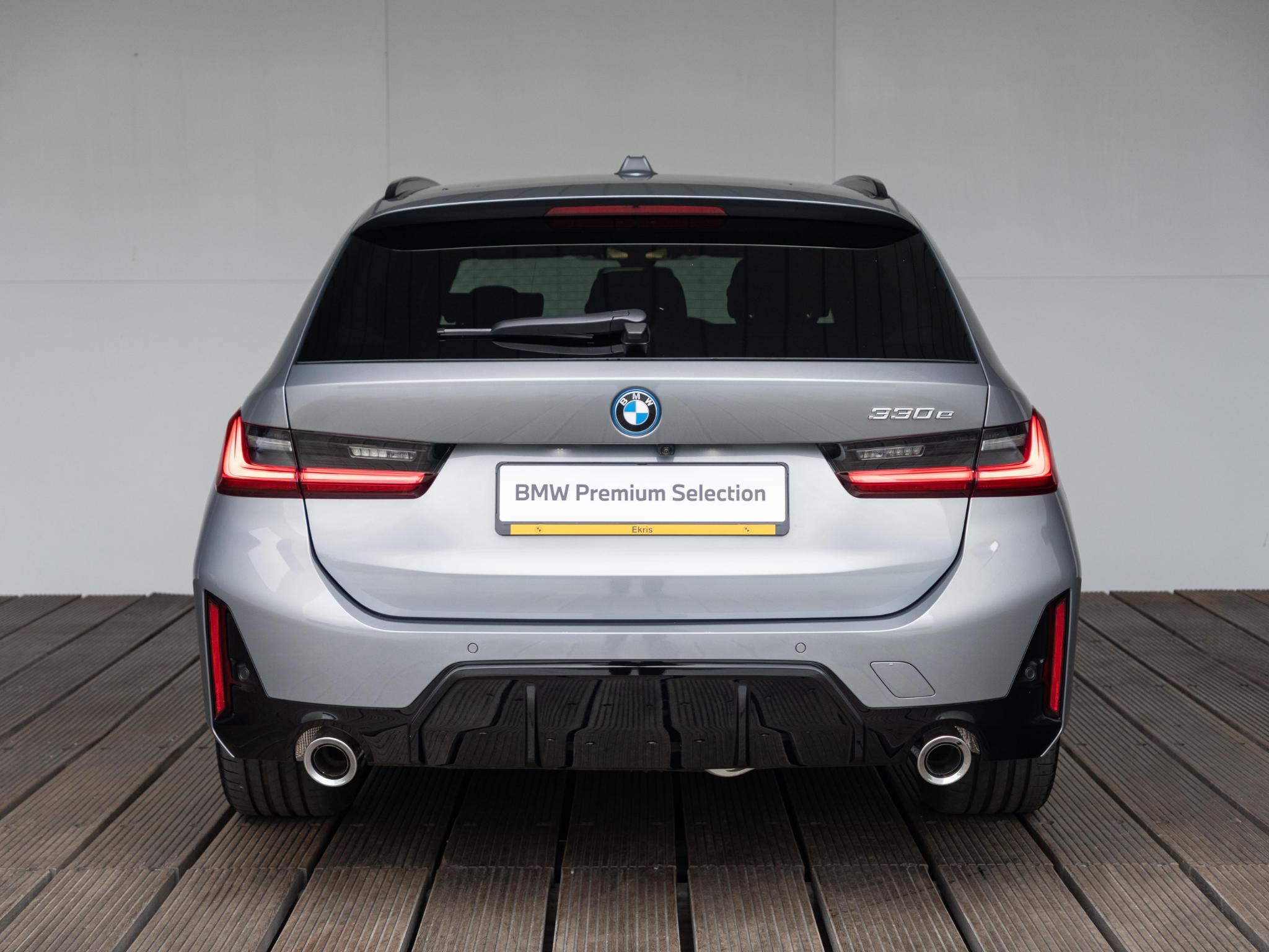 BMW 3 Serie Touring 330e - Afbeelding 5