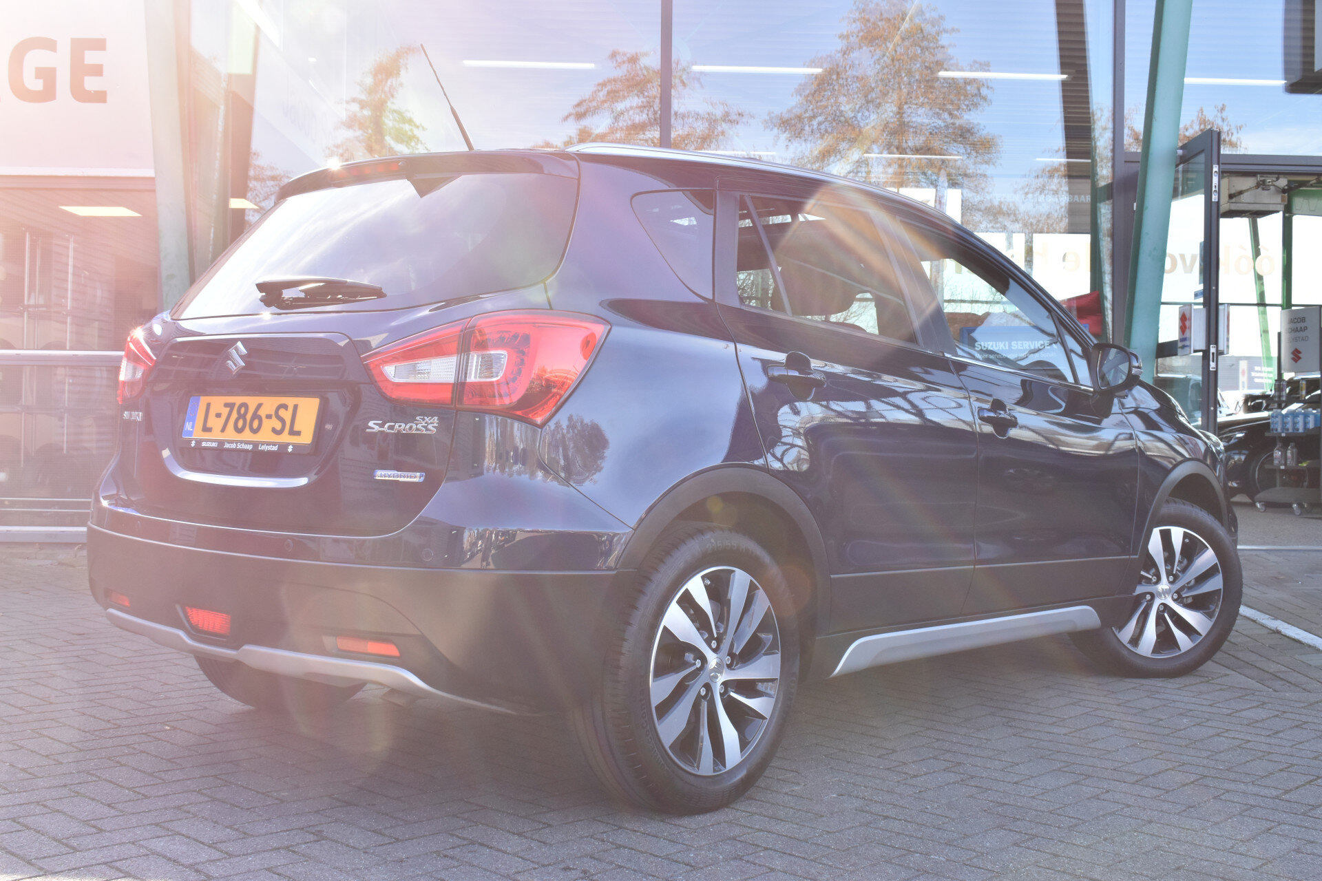 Suzuki S-Cross 1.4 Boosterjet Style Smart Hybrid 130pk - Afbeelding 3