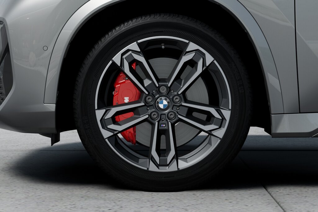 BMW iX1 6