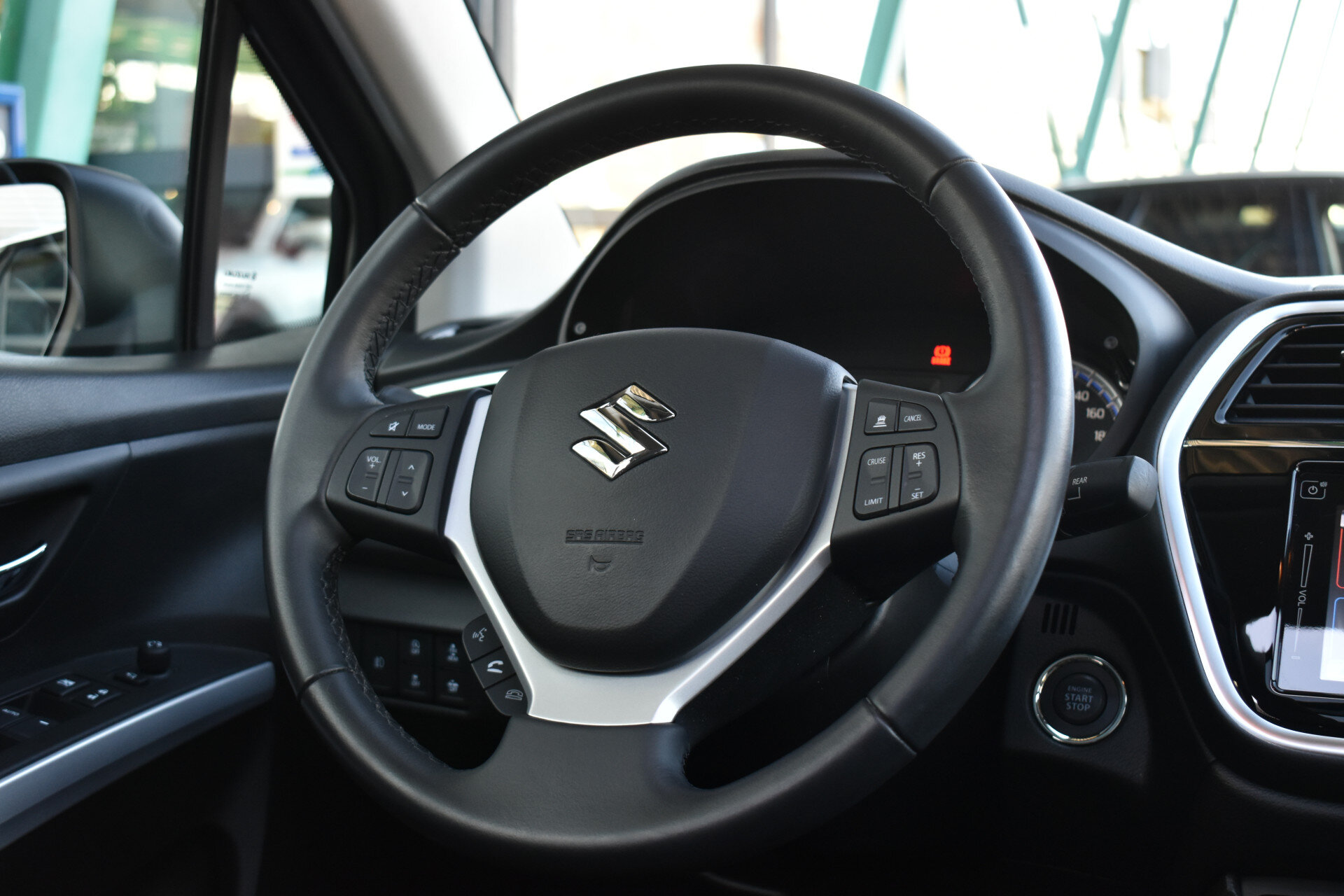 Suzuki S-Cross 1.4 Boosterjet Style Smart Hybrid 130pk - Afbeelding 4