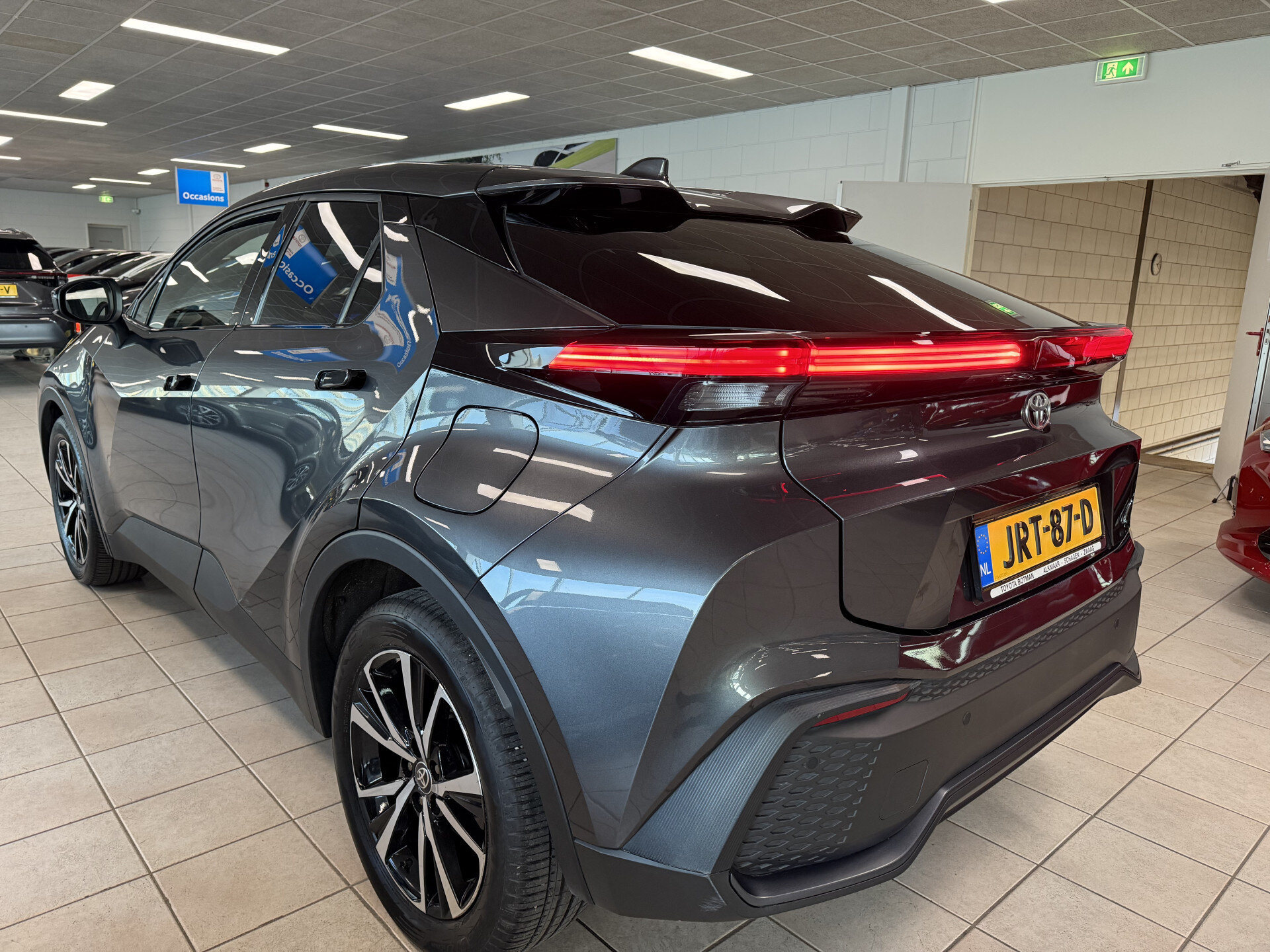 Toyota C-HR 1.8 Hybrid 140 First Edition - Afbeelding 4