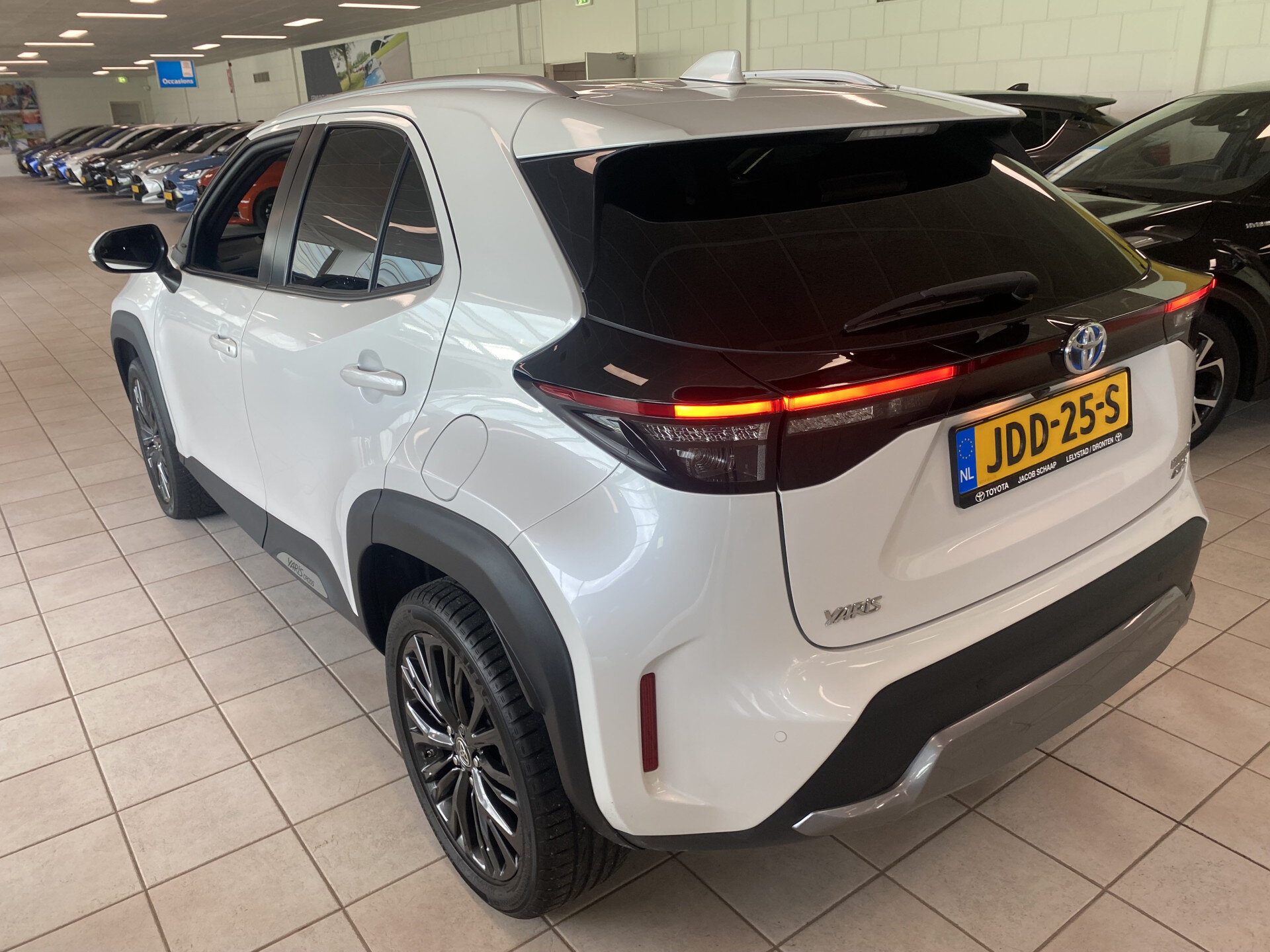 Toyota Yaris Cross 1.5 Hybrid Adventure AWD Limited Automaat 116pk - Afbeelding 3