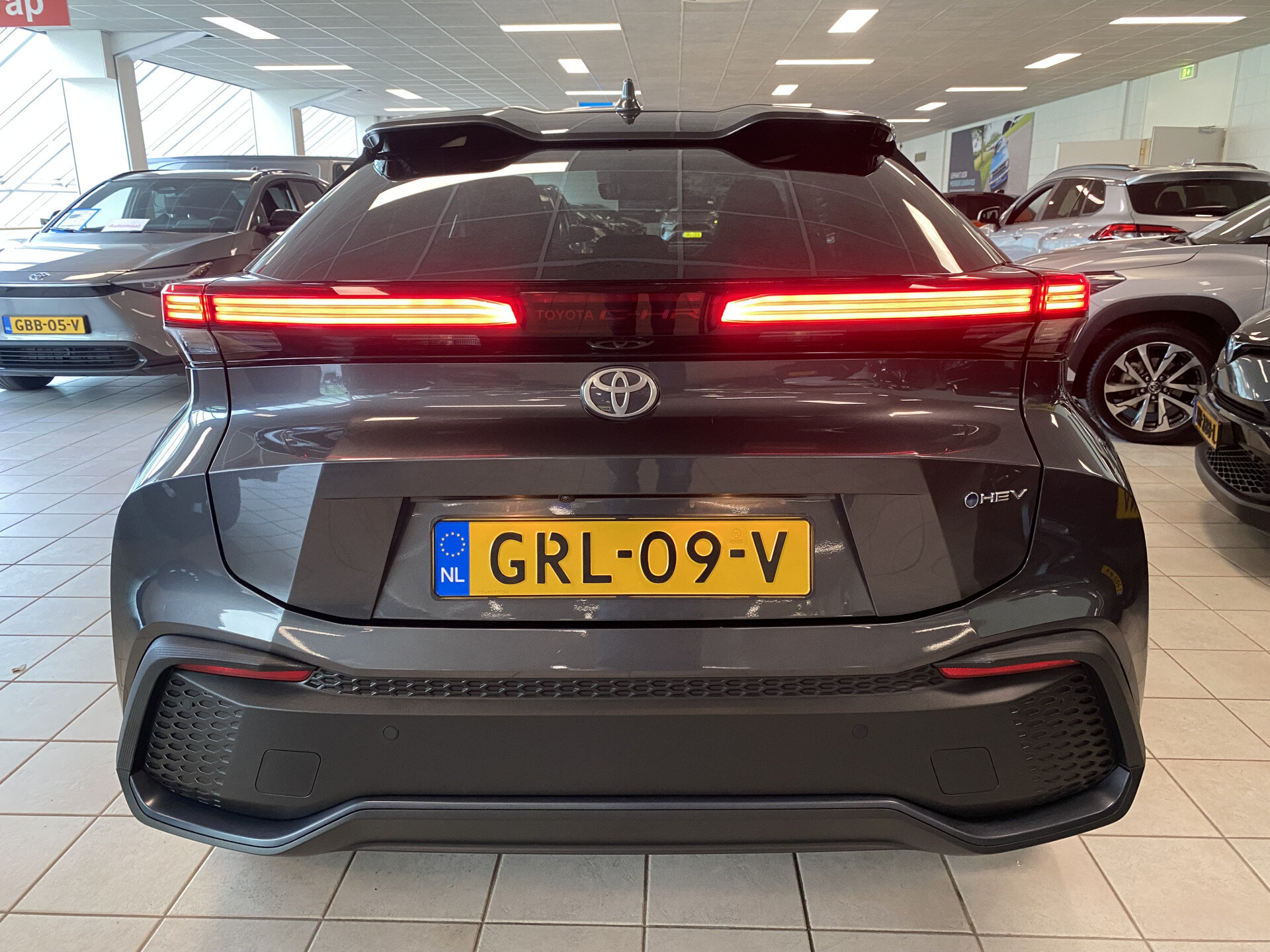 Toyota C-HR 1.8 Hybrid 140 First Edition - Afbeelding 4