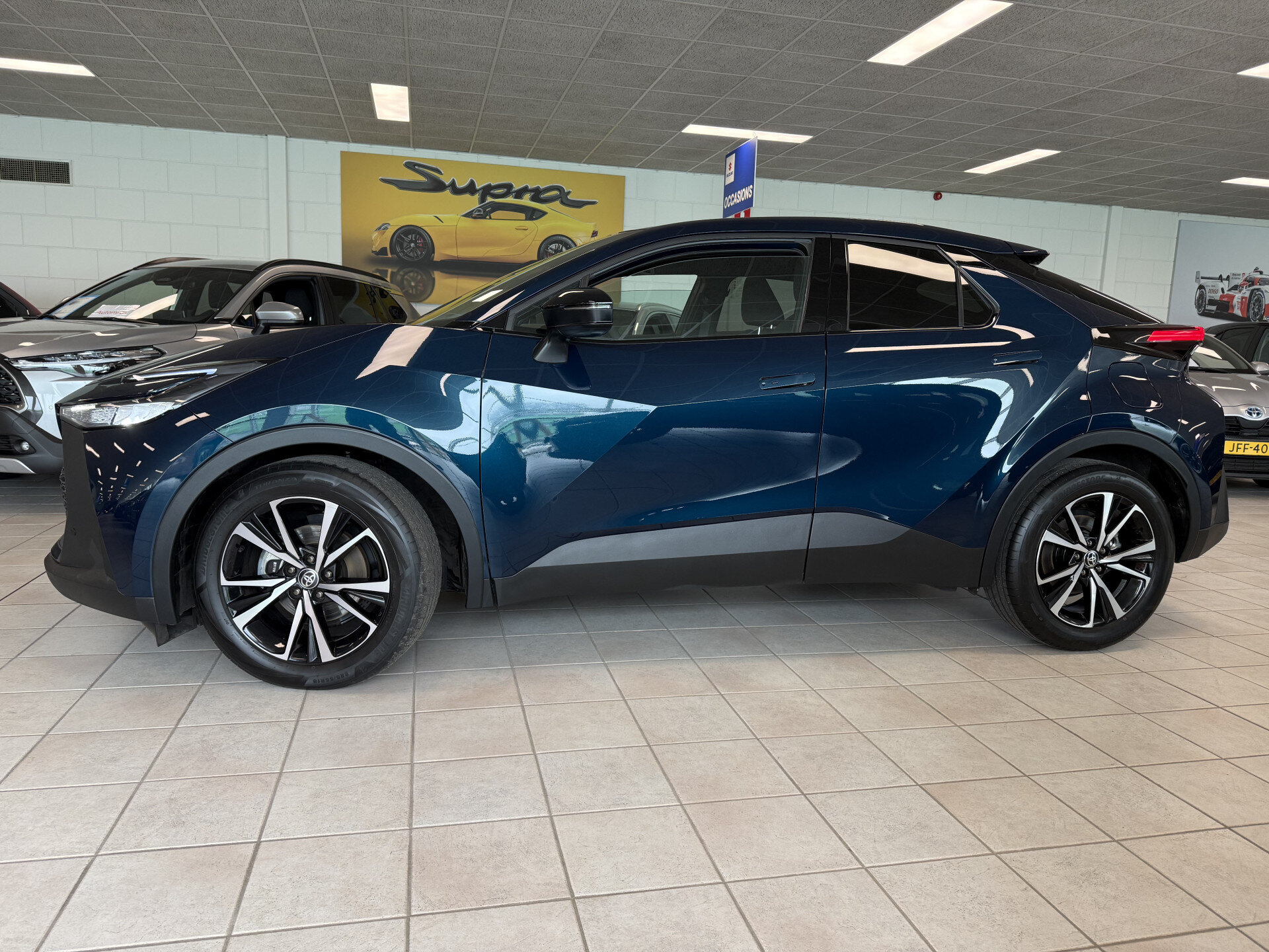 Toyota C-HR 1.8 Hybrid 140 Dynamic - Afbeelding 3