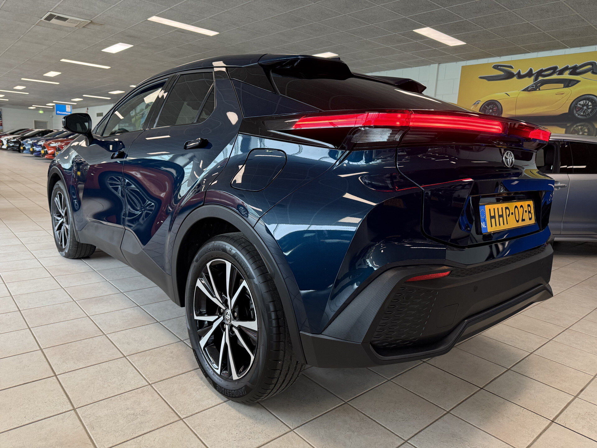 Toyota C-HR 1.8 Hybrid 140 Dynamic - Afbeelding 4