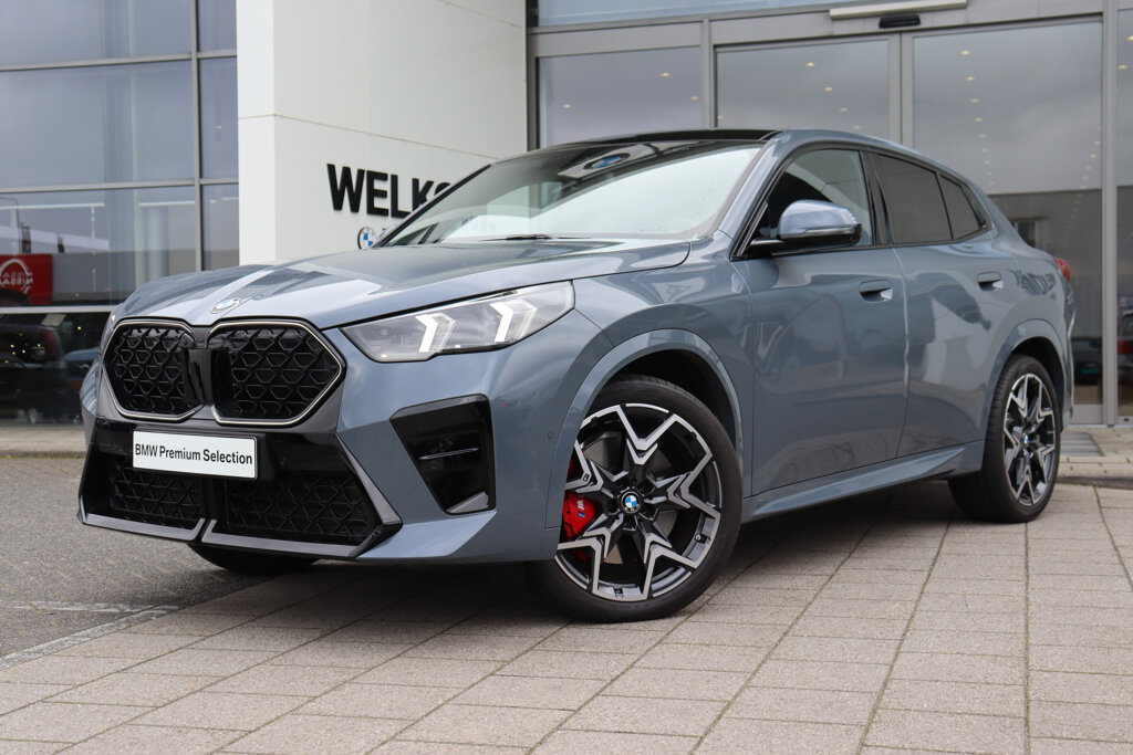 BMW X2 1