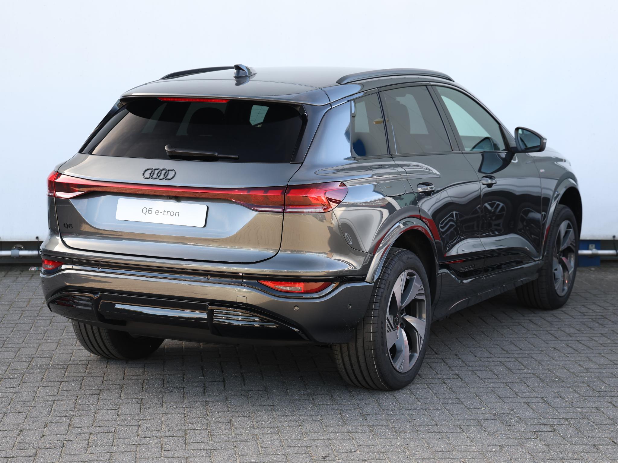 Audi Q6 e-tron S edition 83Kwh | 252 PK SUV Elektrisch - Afbeelding 5