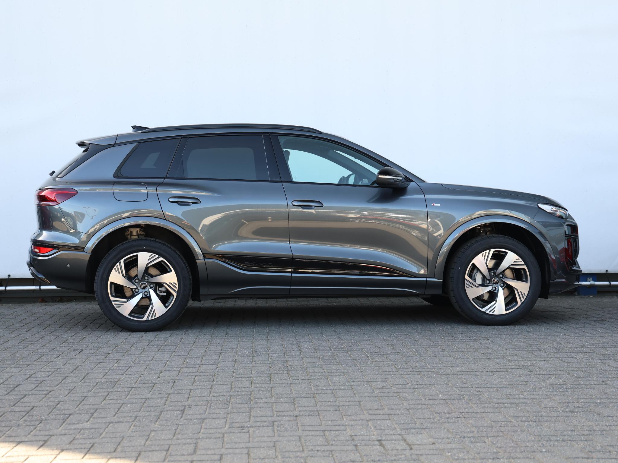 Audi Q6 e-tron S edition 83Kwh | 252 PK SUV Elektrisch - Afbeelding 2