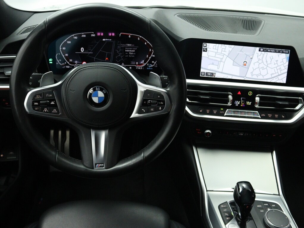 BMW 3 Serie Touring 330e M Sport High Executive 292PK | Trekhaak | Navi | de - Afbeelding 4