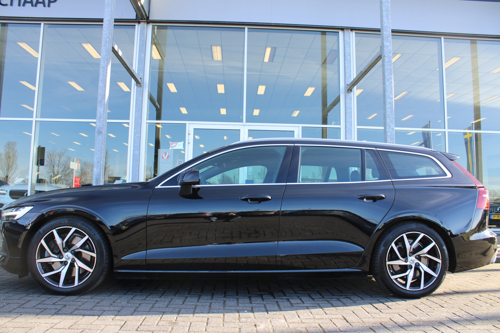 Volvo V60 T5 Automaat Momentum - Afbeelding 2