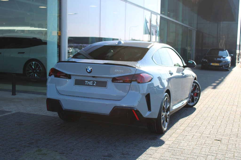 BMW 2 Serie 6