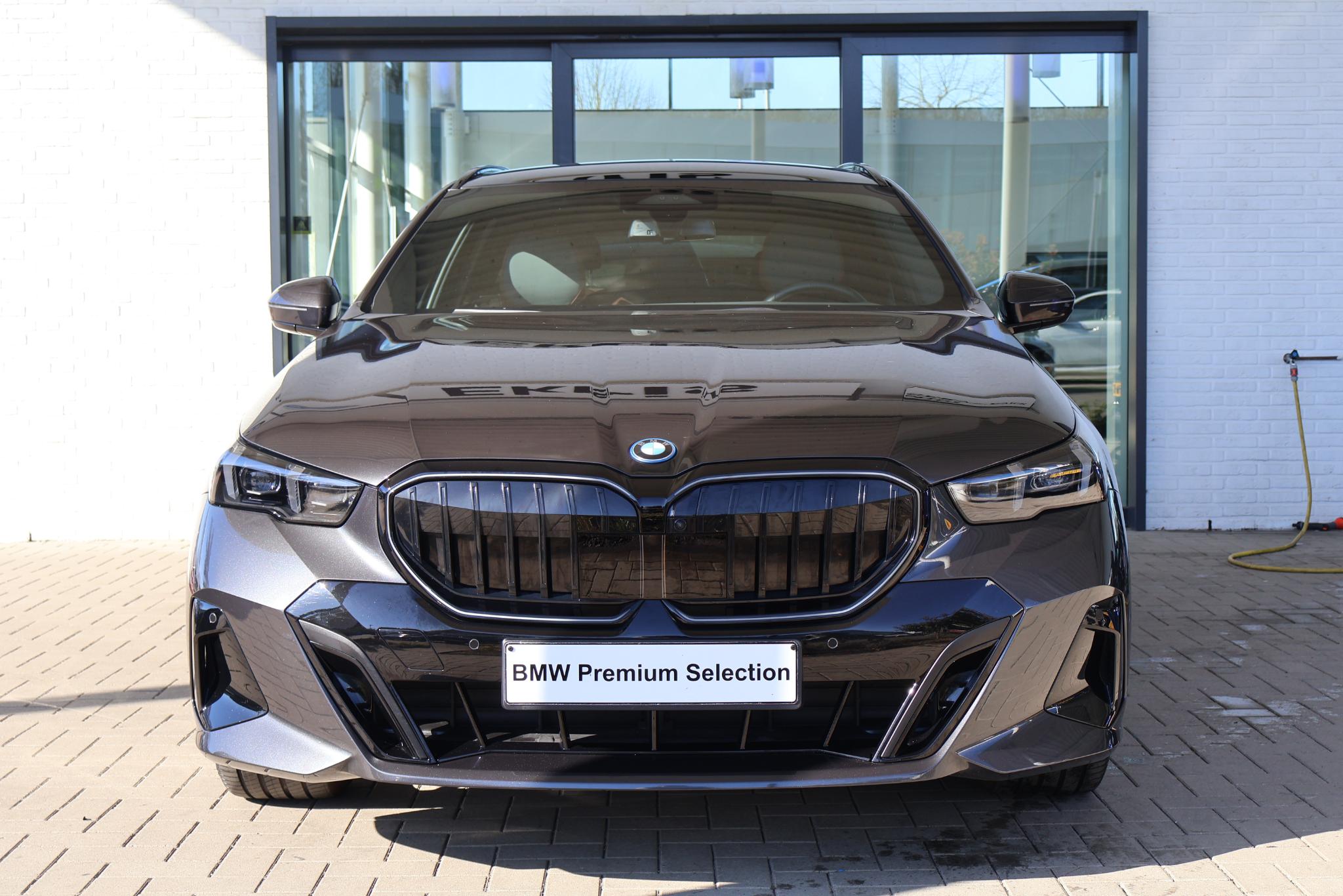 BMW 5 Serie Touring 530e - Afbeelding 3