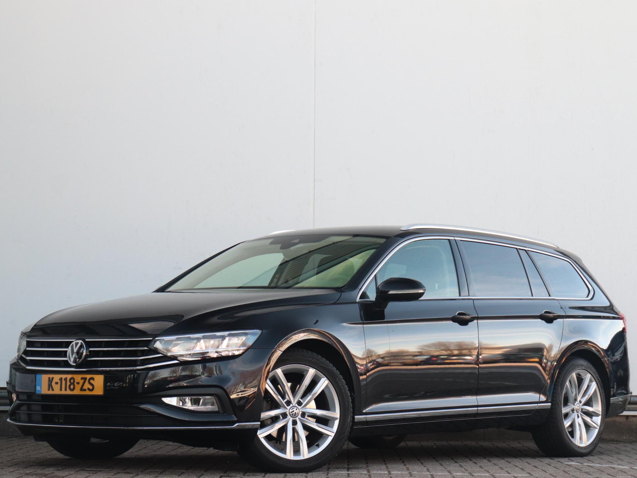 Volkswagen Passat Variant 1.5 TSI Elegance Business R