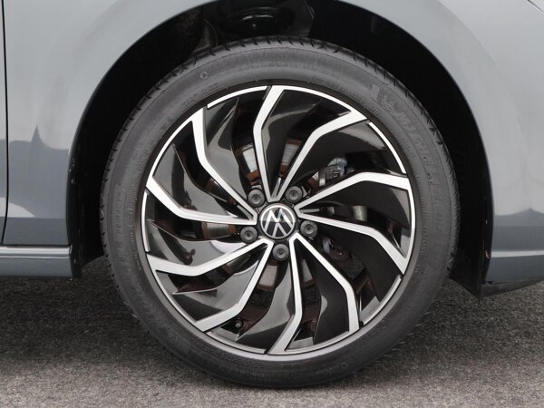 lichtmetalen velgen 17"