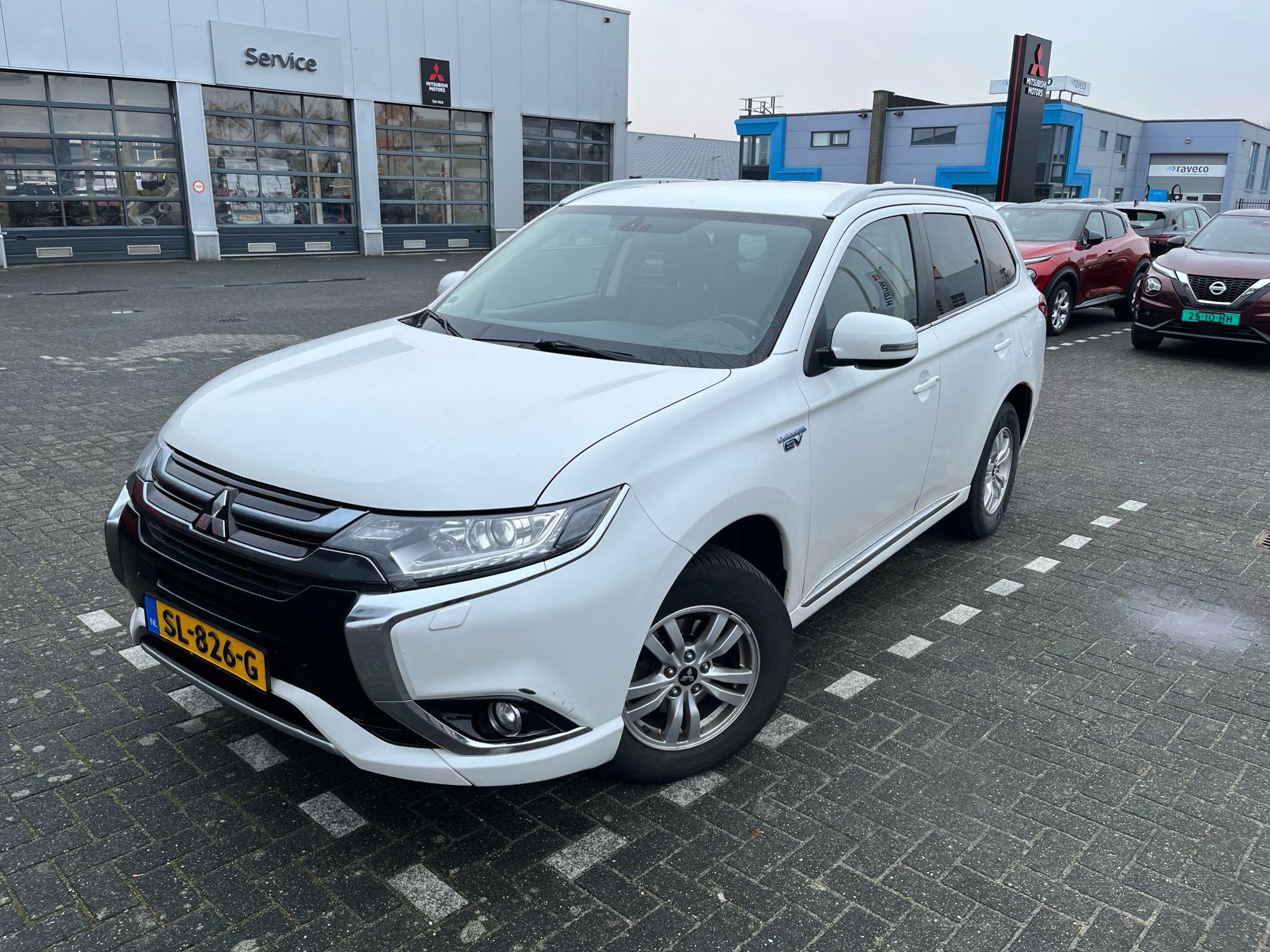 Mitsubishi Outlander 2.0 PHEV Pure - Afbeelding 2