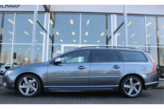 Volvo V70 2.5T Momentum - Afbeelding 2