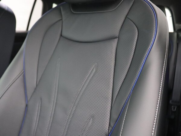 leder 'Varenna' (geperforeerd) leder 'Varenna' (geperforeerd)