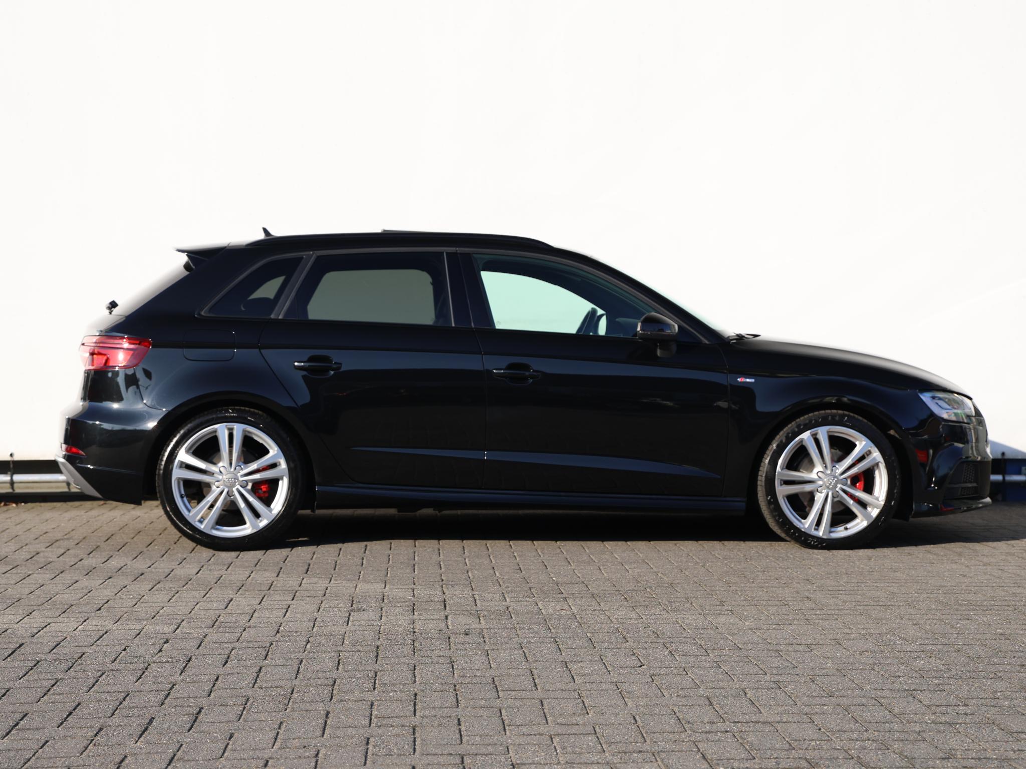 Audi A3 Sportback 35 TFSI CoD Advance Sport - Afbeelding 2