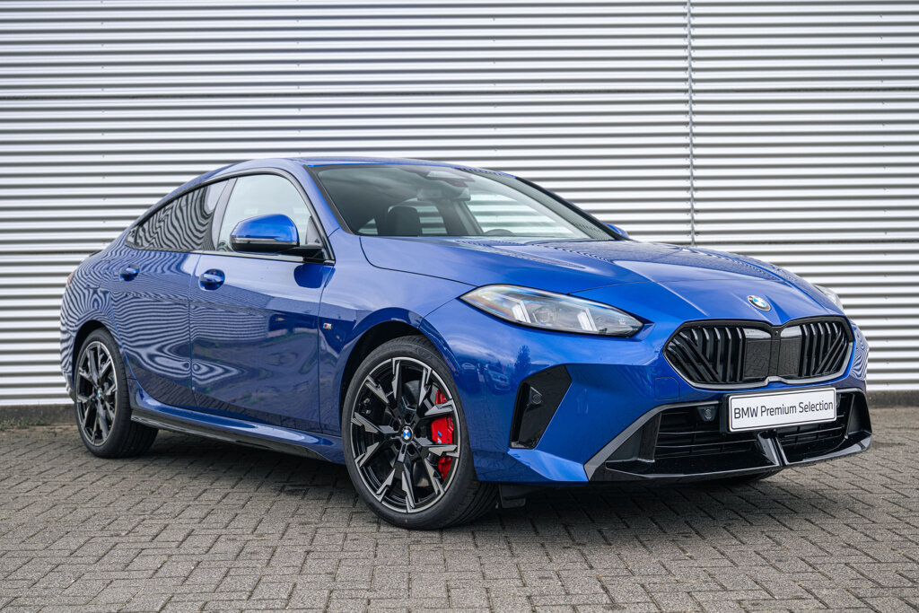 BMW 2 Serie 12