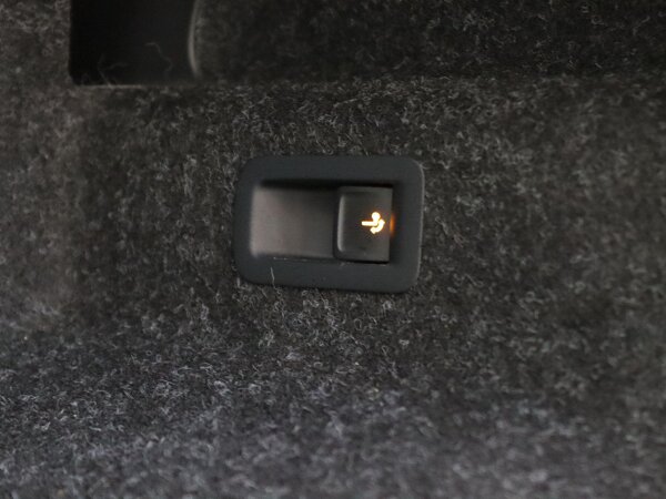 Elektrisch inklapbare trekhaak