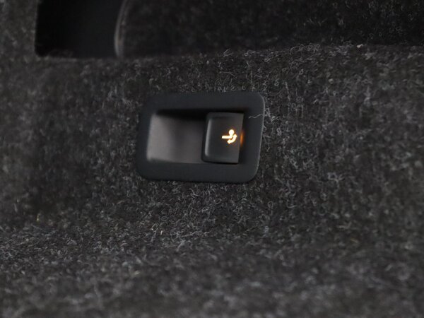 Elektrisch inklapbare trekhaak