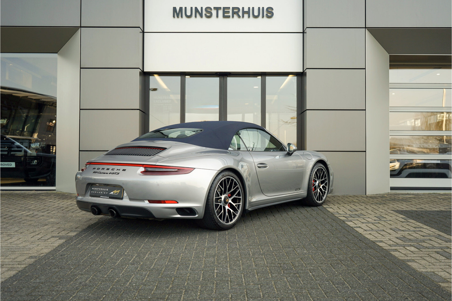 Porsche 911 Cabrio 3.0 Carrera 4 GTS - Afbeelding 2