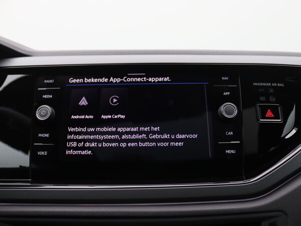 Navigatie via Apple carplay / Android auto Navigatie via Apple carplay / Android auto