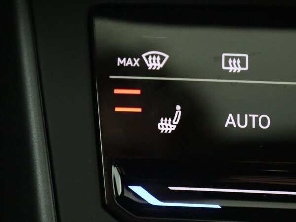 Voorstoelen verwarmbaar Voorstoelen verwarmbaar