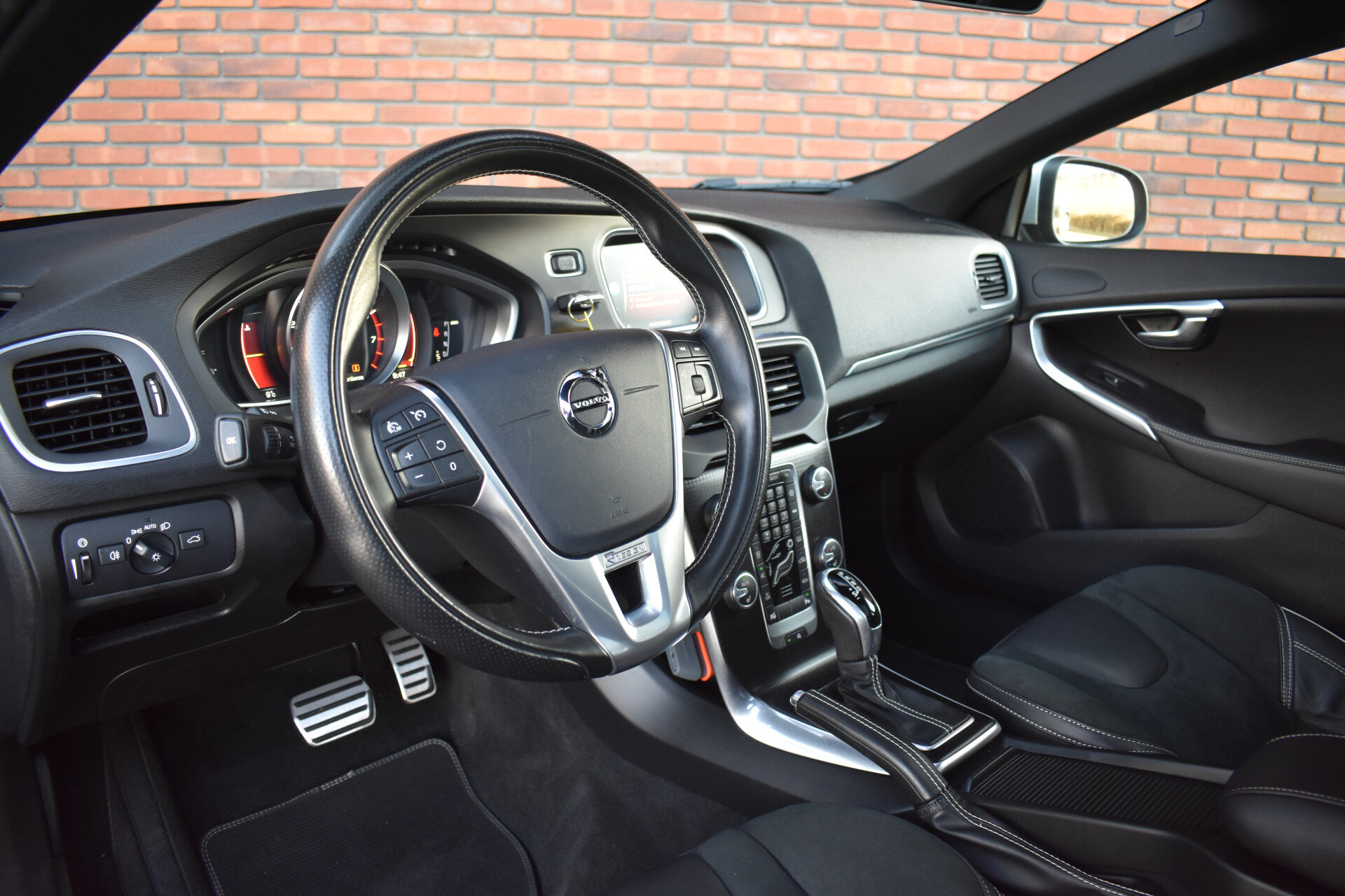 Volvo V40 T3 153PK Automaat Polar+ Sport - Afbeelding 5