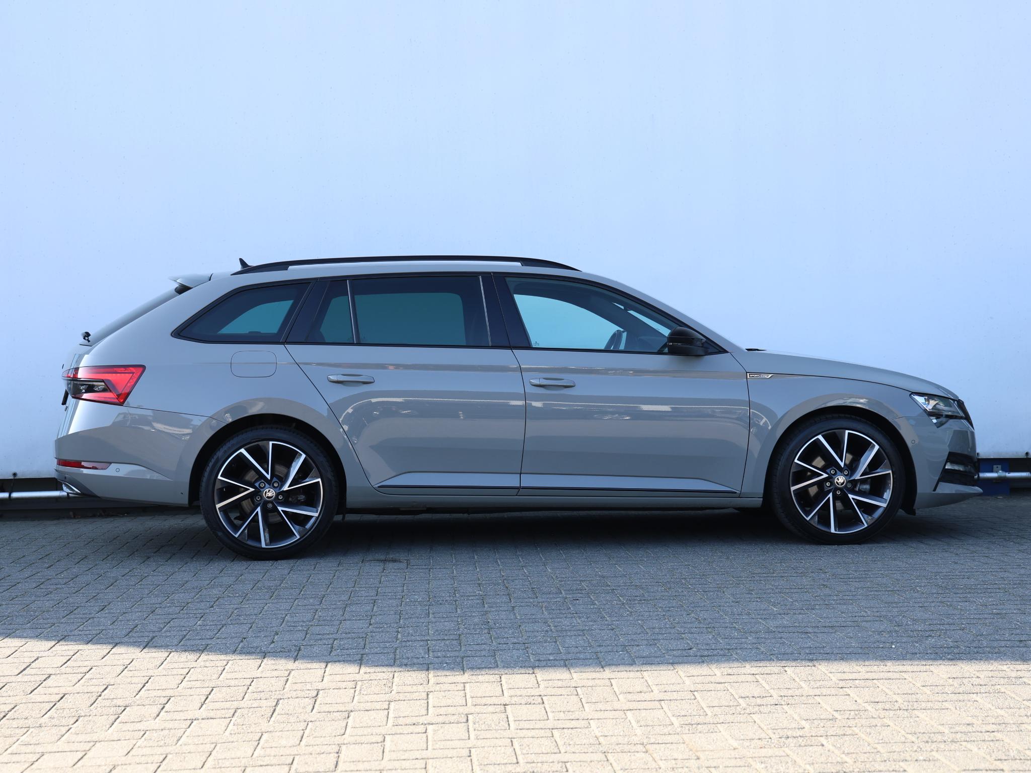 Škoda Superb Combi 1.4 TSI iV Sportline Business 218pk DSG - Afbeelding 2