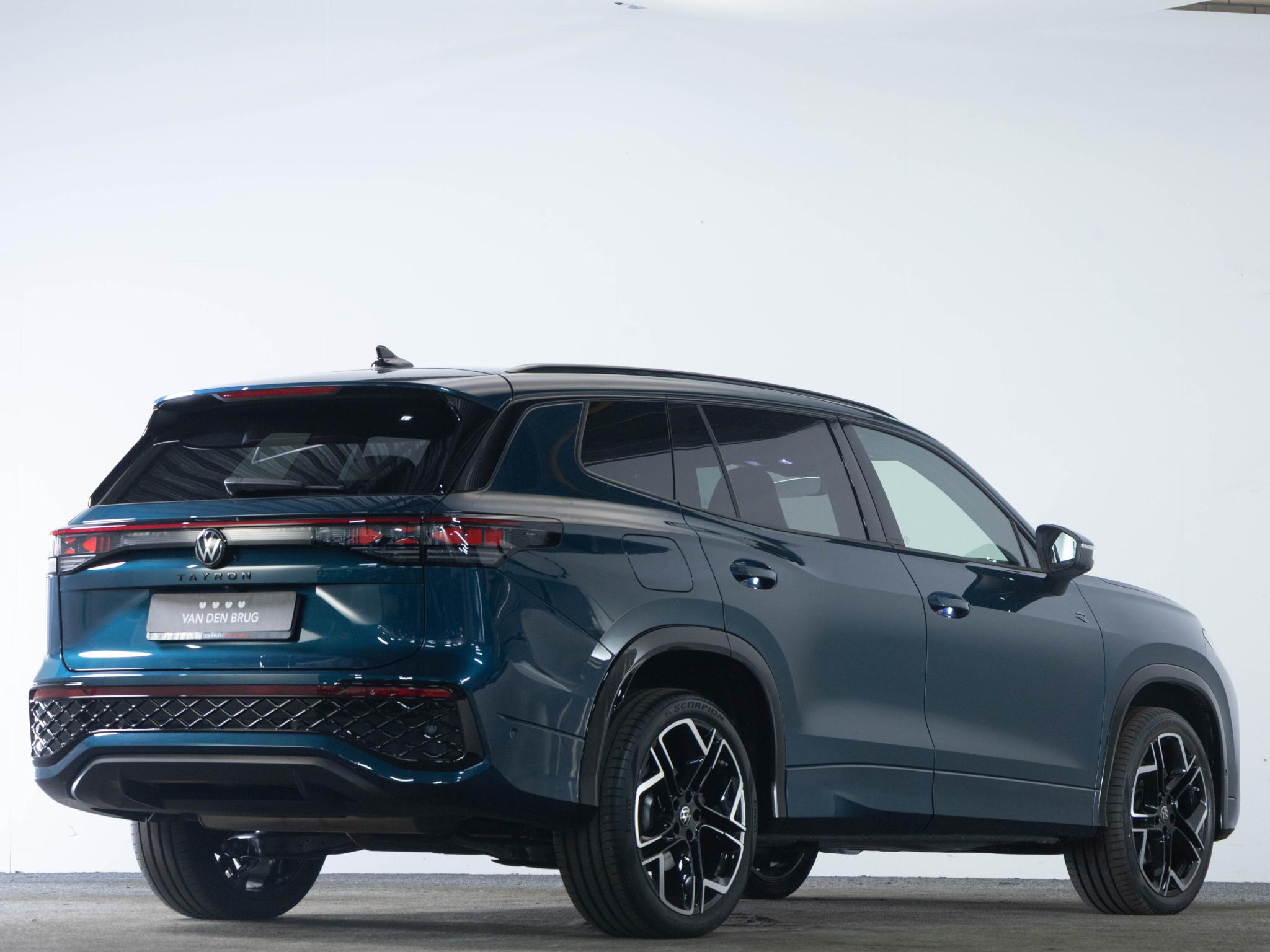 Volkswagen Tayron R-Line 1.5 272 PK eHybrid - Afbeelding 2