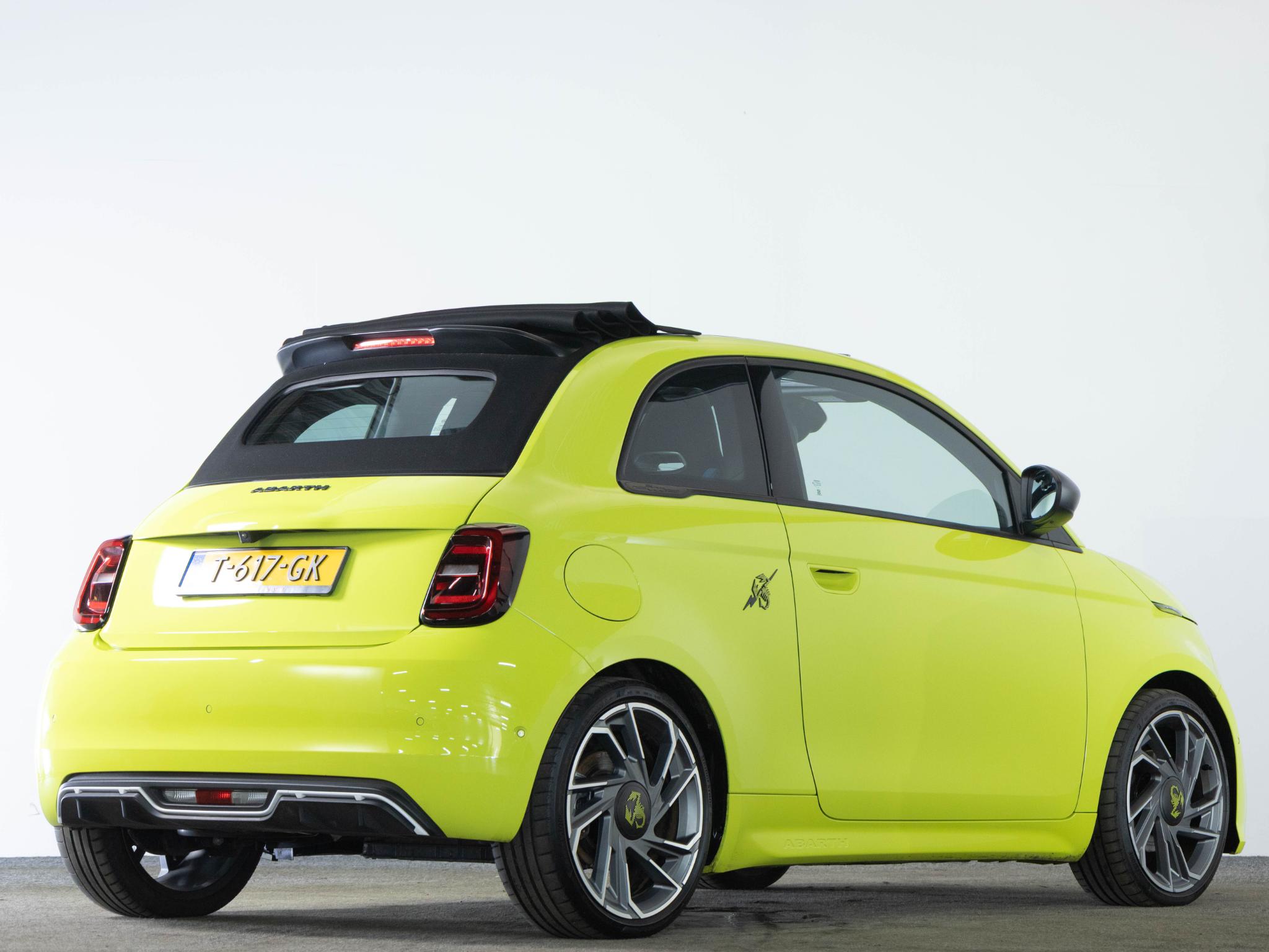 Fiat 500C Abarth Turismo 42 kWh 115 PK - Afbeelding 2