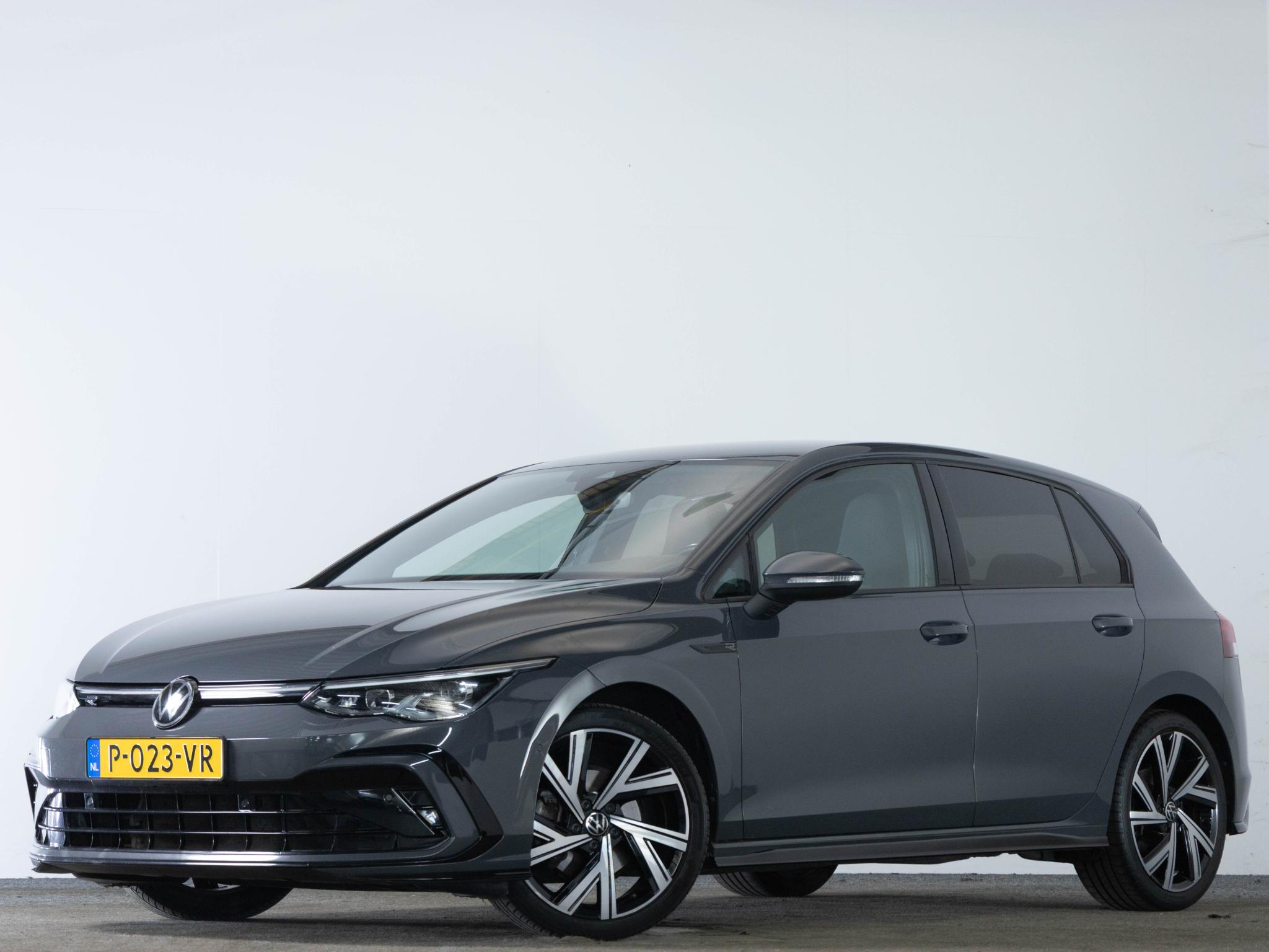 Volkswagen Golf R-Line 1.5 eTSI 150 PK