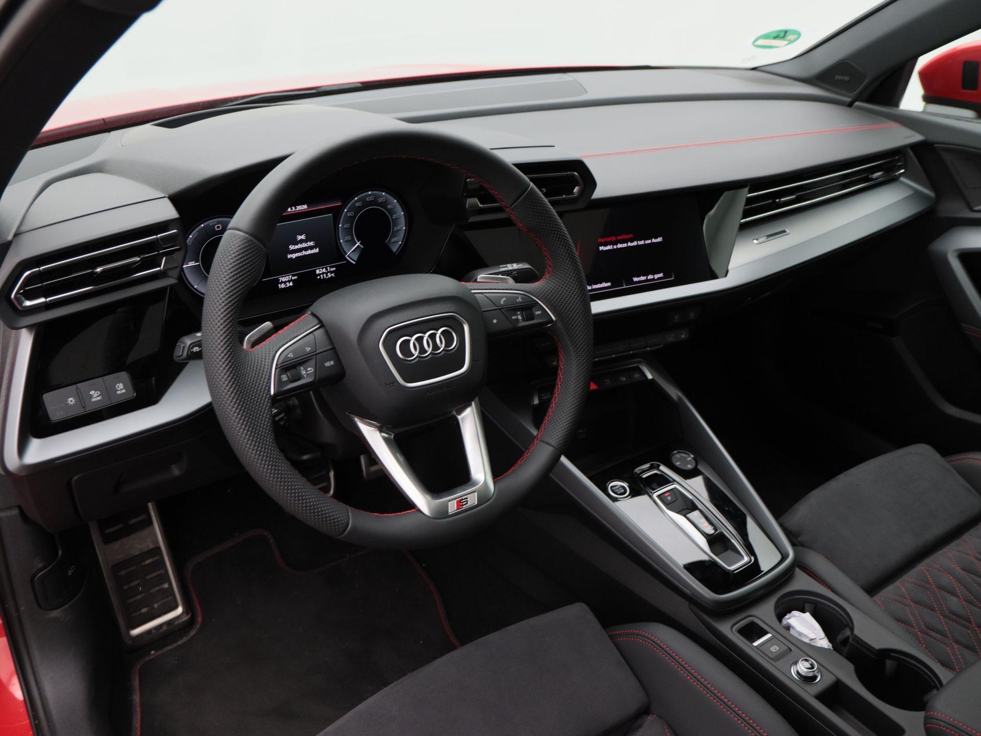 Audi A3 Sportback 45 TFSi e 272 Pk S-Line Competition - Afbeelding 4