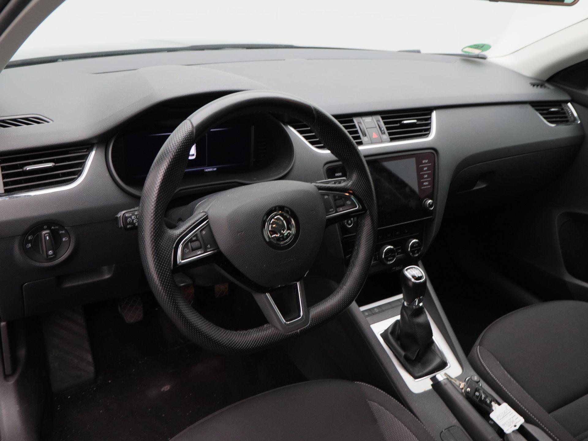 Skoda Octavia Combi 1.0 TSi 115 Pk Business Edition Plus - Afbeelding 3