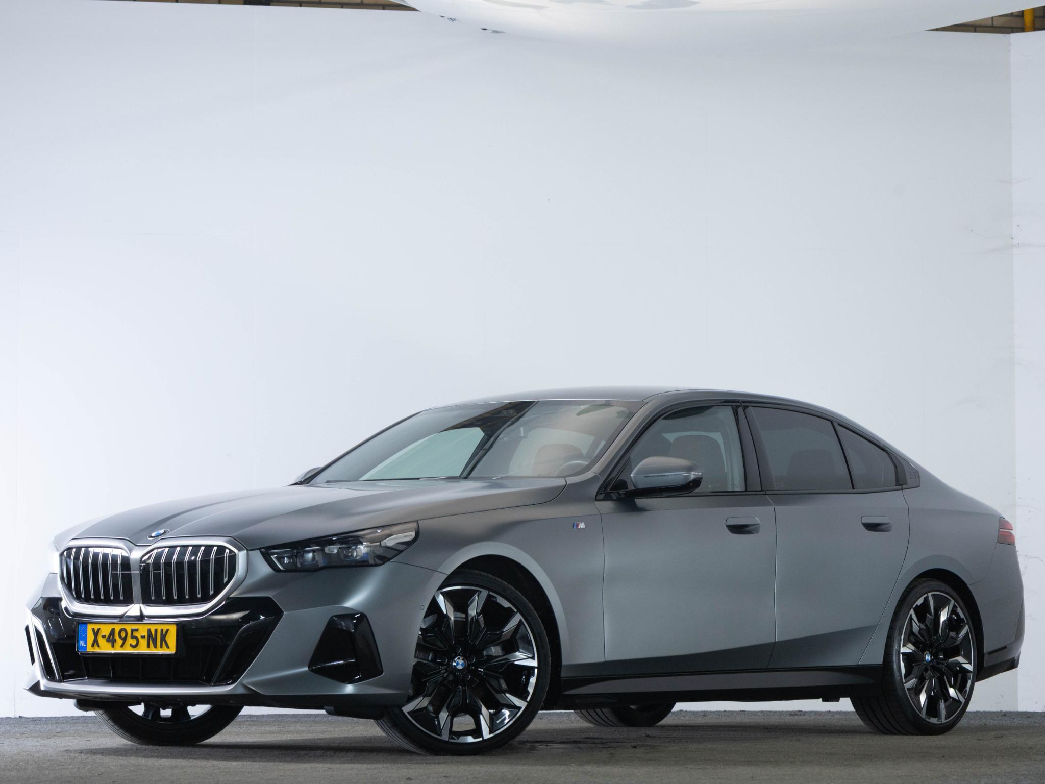 BMW 5 Serie 520i 208 PK M-Sport