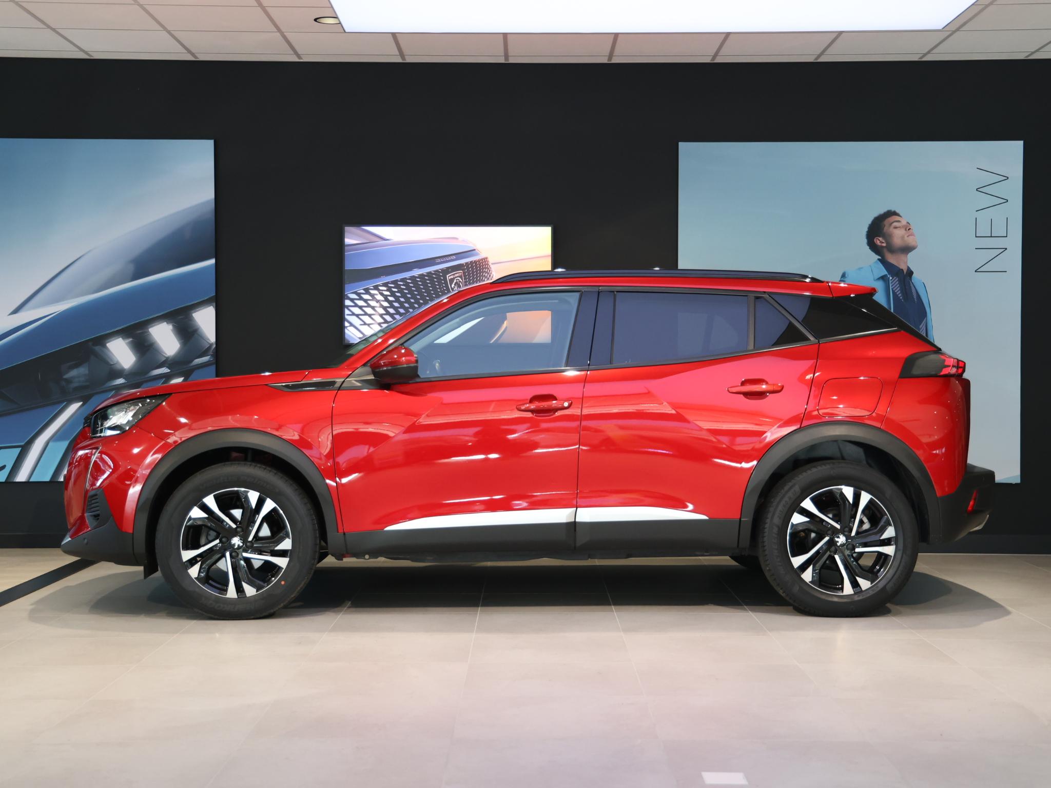 Peugeot 2008 SUV Allure 130 pk - Afbeelding 2