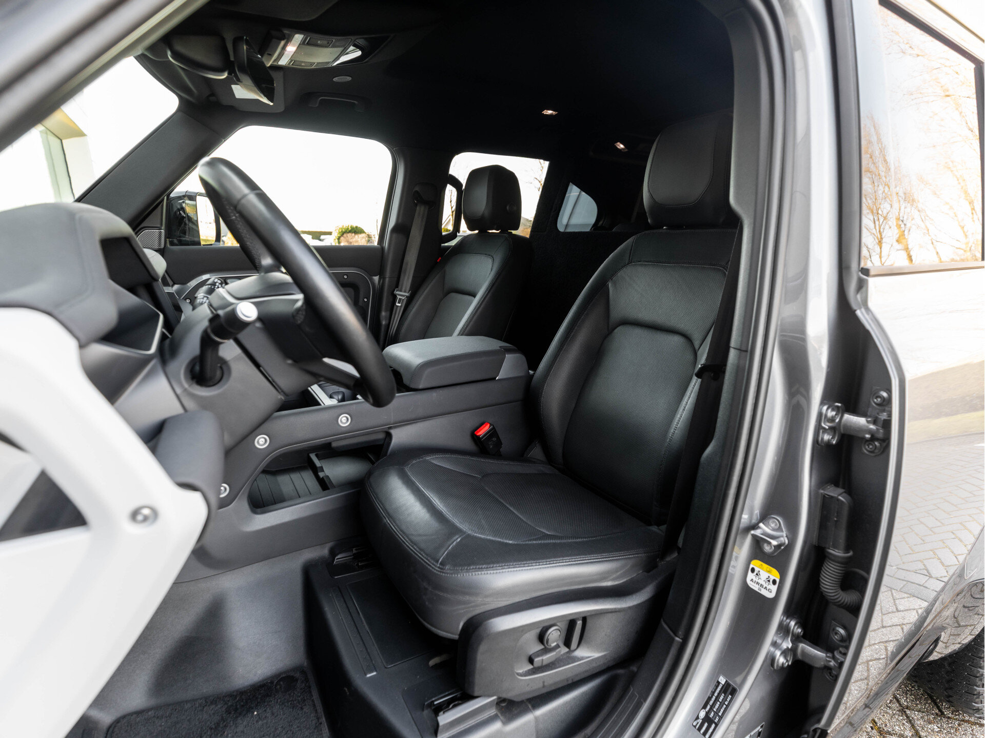 Land Rover Defender 110 3.0 D250 110 X-Dynamic SE - Afbeelding 4