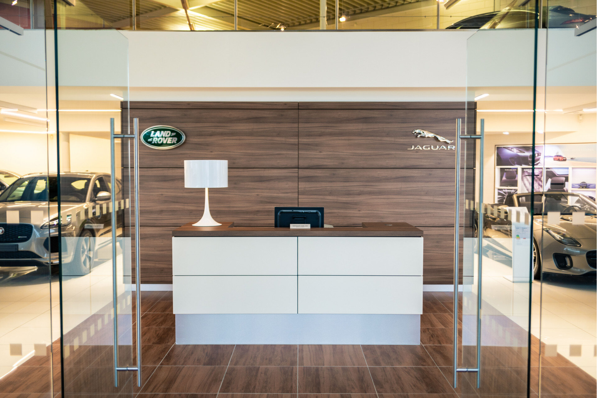 Land Rover Discovery Sport P270e PHEV Business Landmark Edition - Afbeelding 4