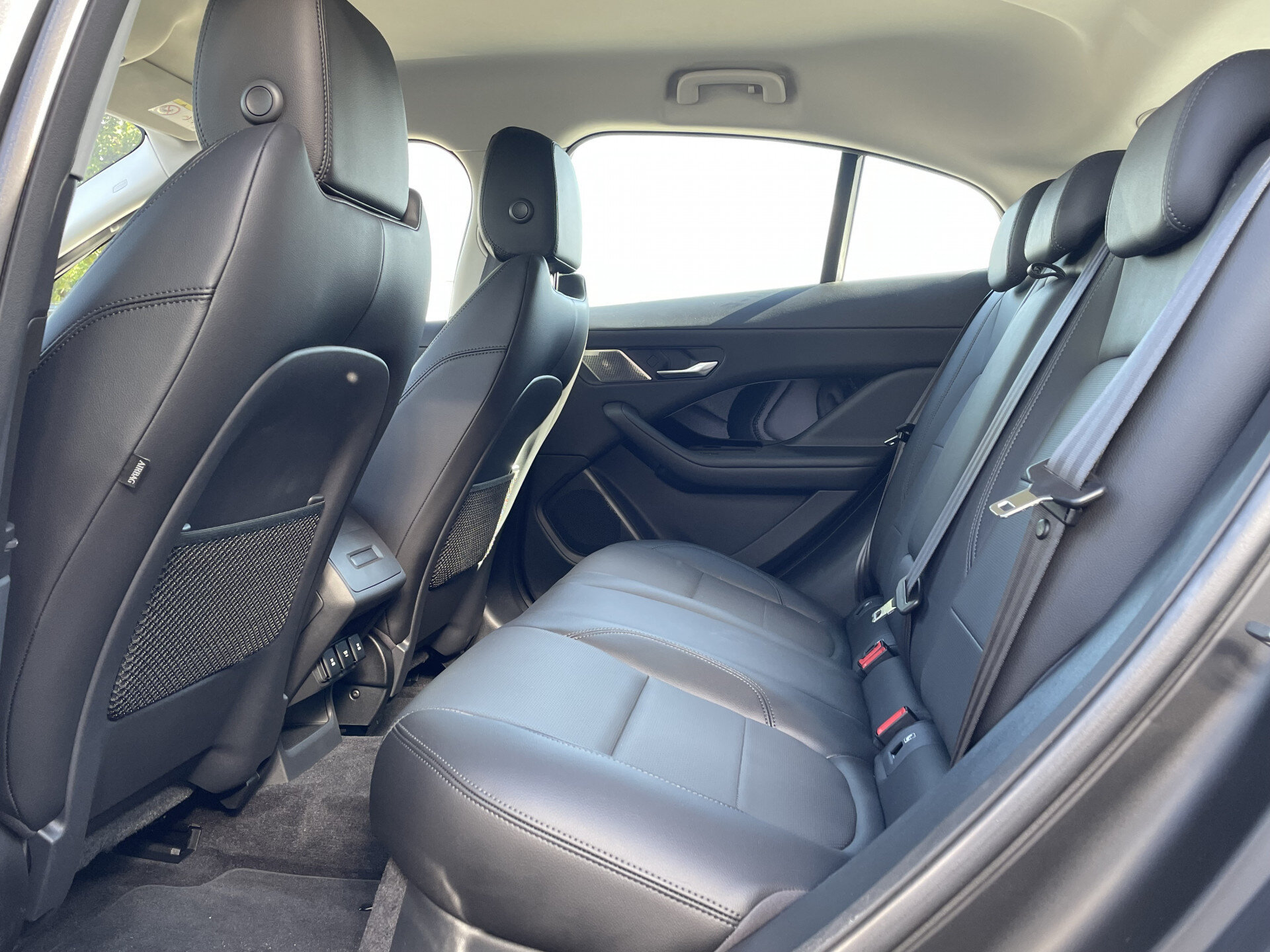 Jaguar I-PACE EV400 Business Edition S - Afbeelding 4