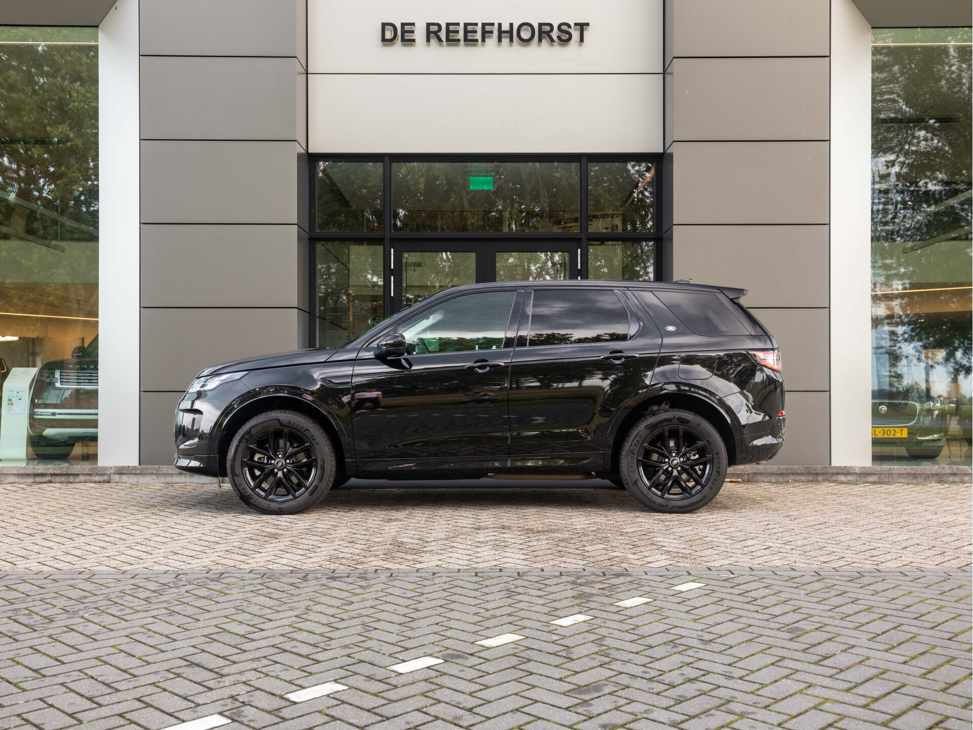 Land Rover Discovery Sport P270e PHEV S Edition - Afbeelding 2