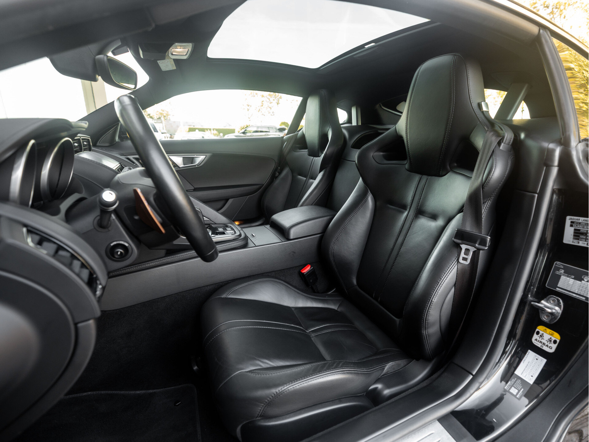 Jaguar F-Type 3.0 V6 380pk S/C S Coupé - Afbeelding 4