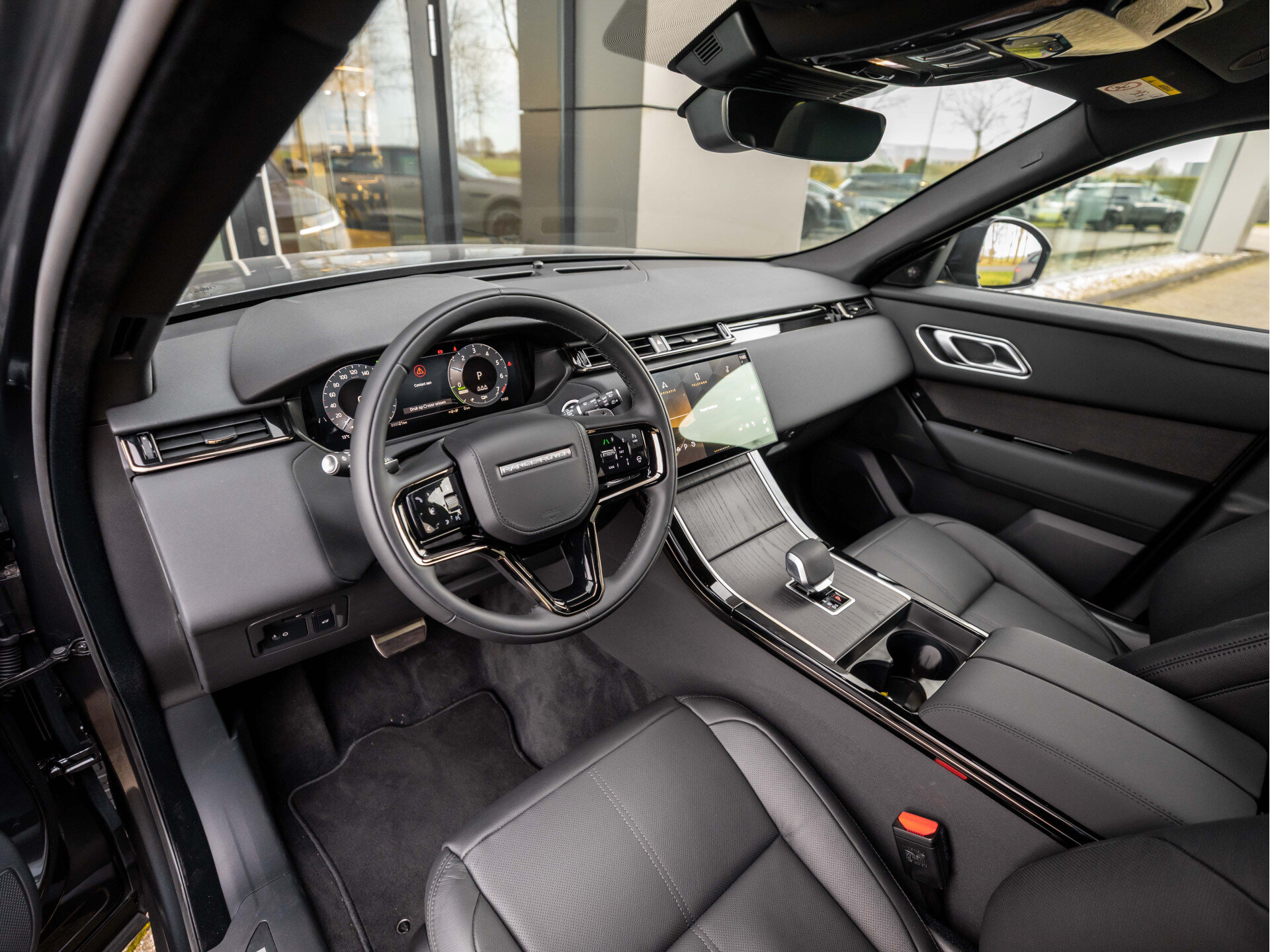 Land Rover Range Rover Velar P400e 404pk AWD Dynamic Edition PHEV - Afbeelding 3