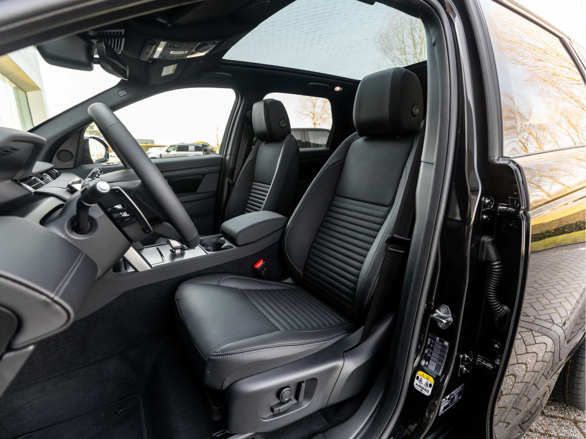 Land Rover Discovery Sport P270e PHEV Business Edition - Afbeelding 4